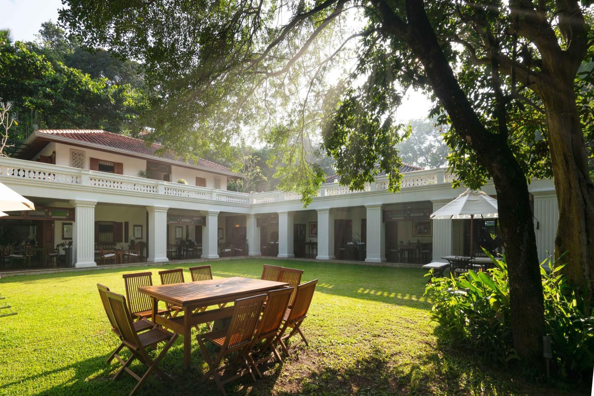 Taru Villas Kandy Exterior photo