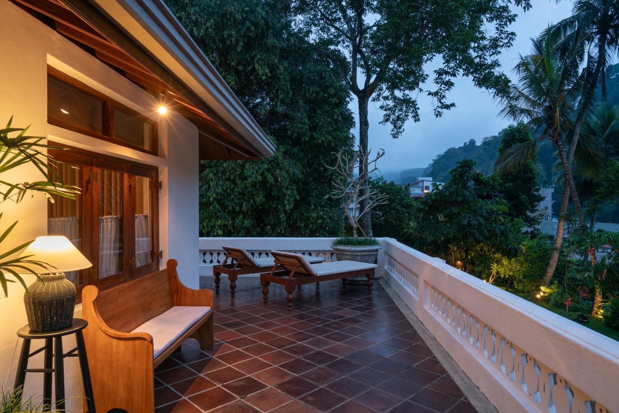 Taru Villas Kandy Exterior photo